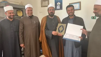 القبض على سائق التاكسي الذي أعاد ثمانية ملايين جنيه لصاحبهم 10 القبض على سائق تاكسي مطروح