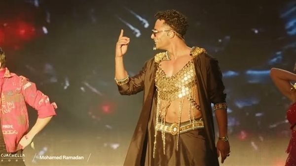 محمد رمضان يرتدي بدلة رقص في امريكا